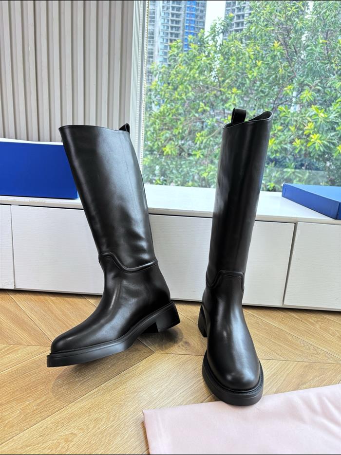 20251128172426583 500